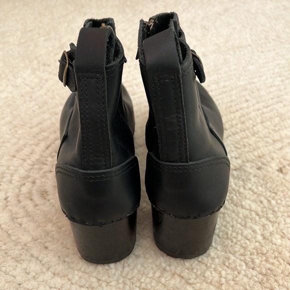 No 6 Clog Booties - Picture 5 of 8